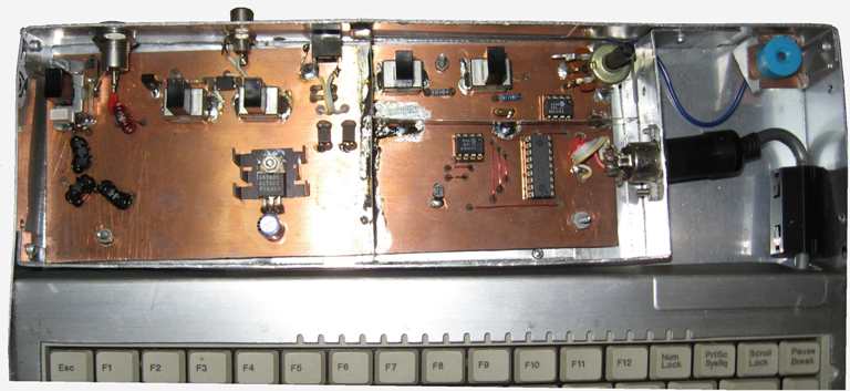 Chassis of the Lazure keyboard keyer showing the compartmentalized shielding.